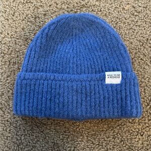 How to Be a Redhead Blue Ribbed Beanie